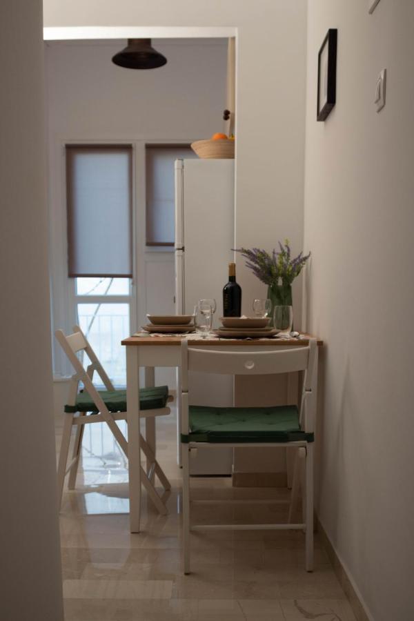 Cosy And Central Home In Atene Esterno foto